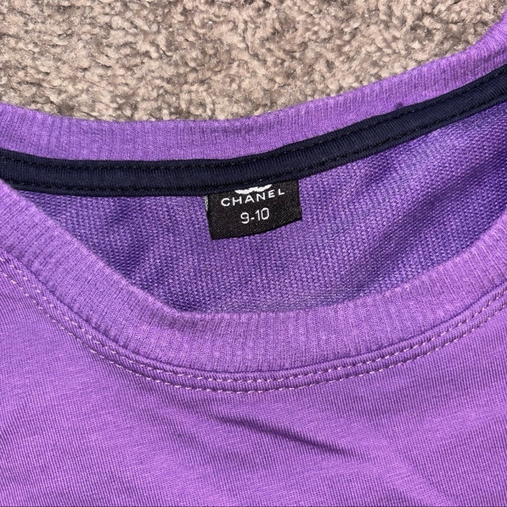 Girls Chanel purple sweatshirt size 9-10 - Picture 5 of 7